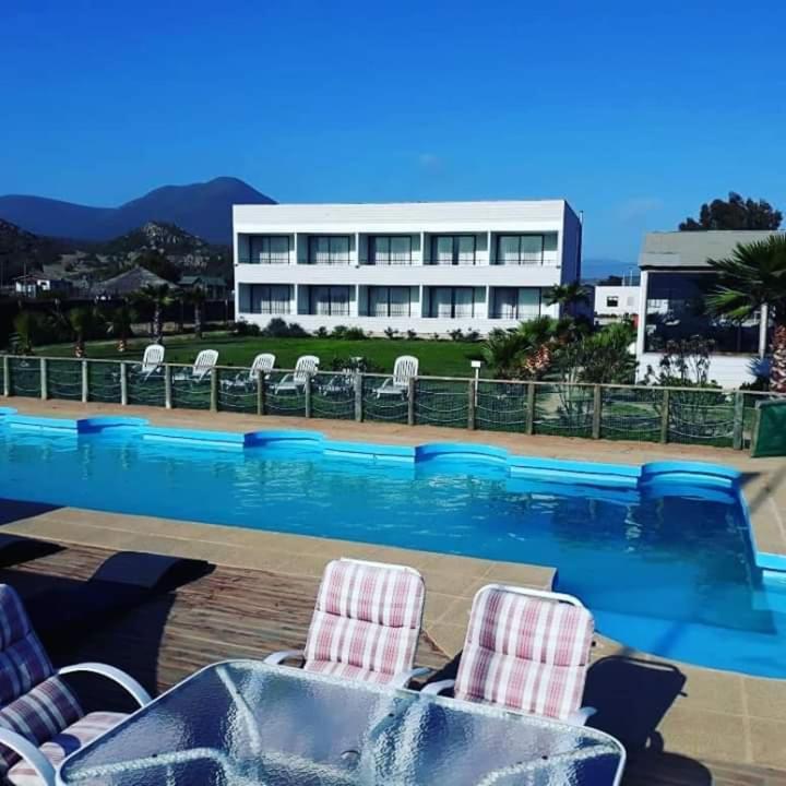 Hotel Del Valle Quilimari ピチダンギ エクステリア 写真
